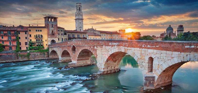 Italy-Verona-Все достопримечательности Вероны: описание, фото, время работы, стоимость. Лучший путеводитель по Вероне - бесплатно. Что посмотреть в Вероне. Дом Джульетты