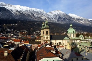 Достопримечательности Инсбрука (Innsbruck): что посмотреть, путеводитель по Инсбруку и городам Австрии, фото, туристический маршрут от MySelfGuide.com free travel guide бесплатно путеводитель скачать Инсбрук Австрия города Австрии Европа