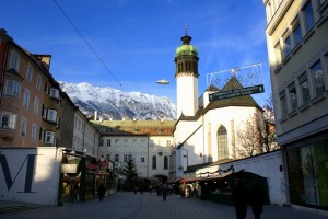 Достопримечательности Инсбрука (Innsbruck): что посмотреть, путеводитель по Инсбруку и городам Австрии, фото, туристический маршрут от MySelfGuide.com free travel guide бесплатно путеводитель скачать Инсбрук Австрия города Австрии Европа