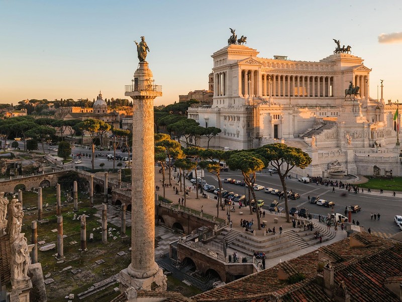 roma-troyan-column