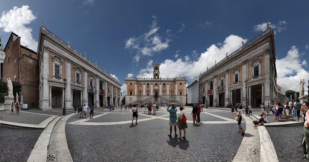 rome-piazza-del-campidoglio