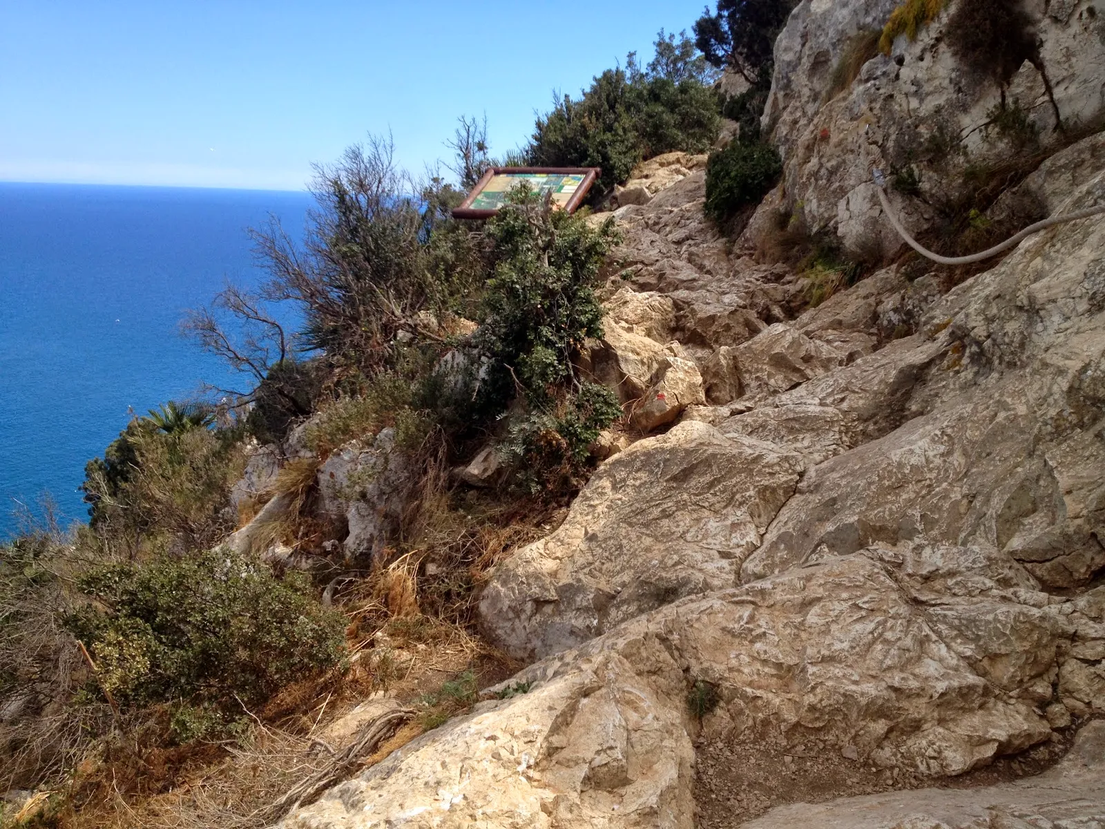 Скала Пеньон де Ифач (Parque Natural de Penyal D'Ifach), Кальпе, Испания