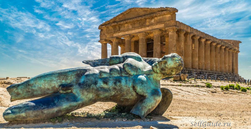 Старый город Агридженто (Agrigento), Сицилия Старый город Агридженто (Agrigento), Сицилия