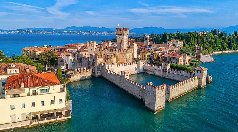 Brescia Sirmione Garda lake