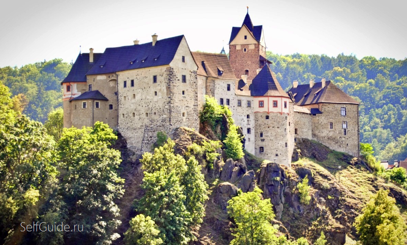 Hrad Loket