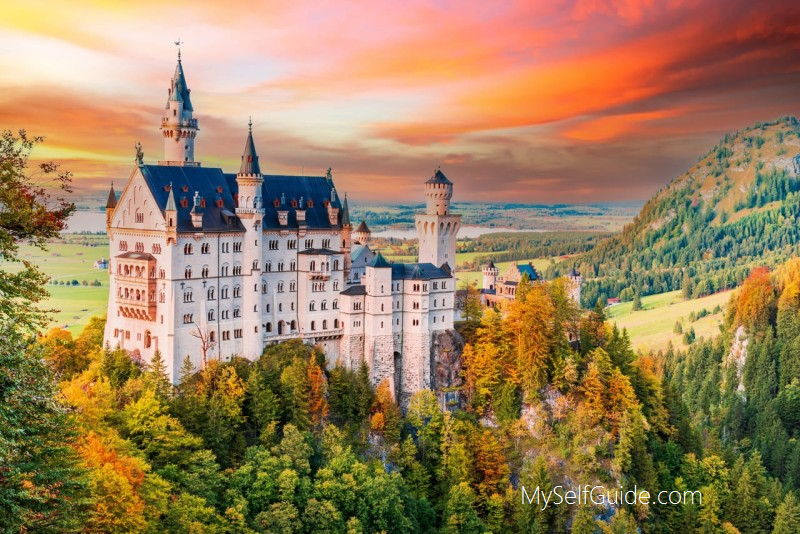 Замок Нойшванштайн (Schloss Neuschwanstein)