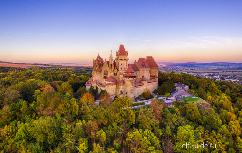 Burg Kreuzenstein