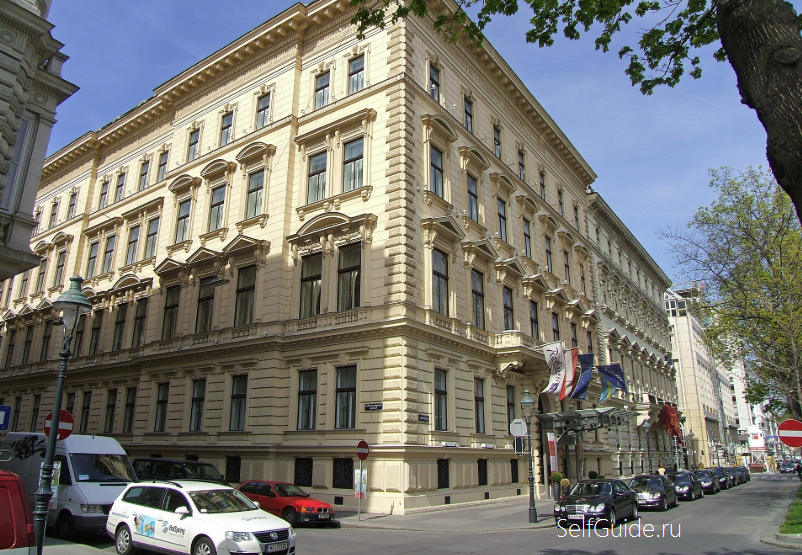 Дворец Лейтенбергер в Вене (Palais Leitenberger)