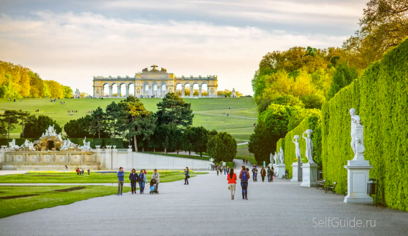 Дворец Шёнбрунн (Schönbrunn) в Вене - Vienna schonbrunn-palace Gloriette park. Вена с детьми